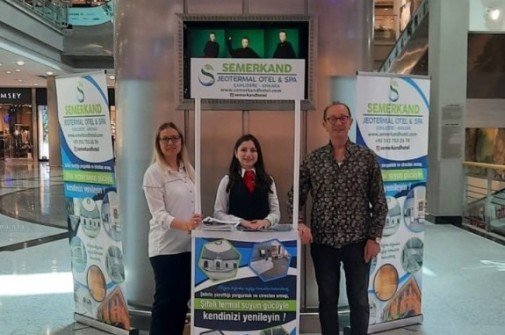 AVM'LERDE TANITIM STANTLARIMIZI KURDUK...