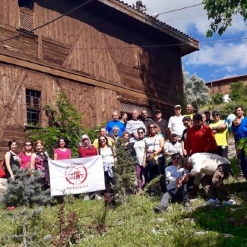 ANKARA KULUBÜ DERNEĞİ BUGÜN ÇAMLIDERENİN TADINI ÇIKARDI..